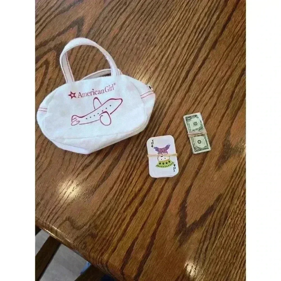 American Girl‎ Bag with Cards & Money - Picture 1 of 3